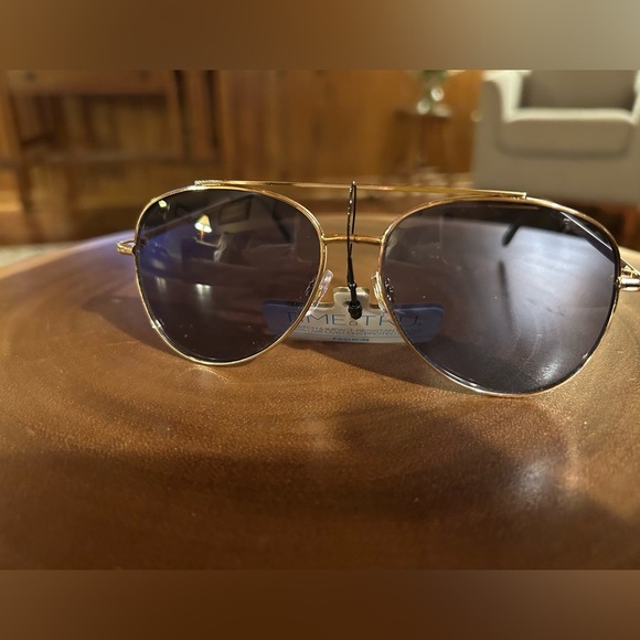 Aviator Time & Tru 100% UVA & UVB Protection, sunglasses, 🕶️ eyewear, vacay - Picture 3 of 5